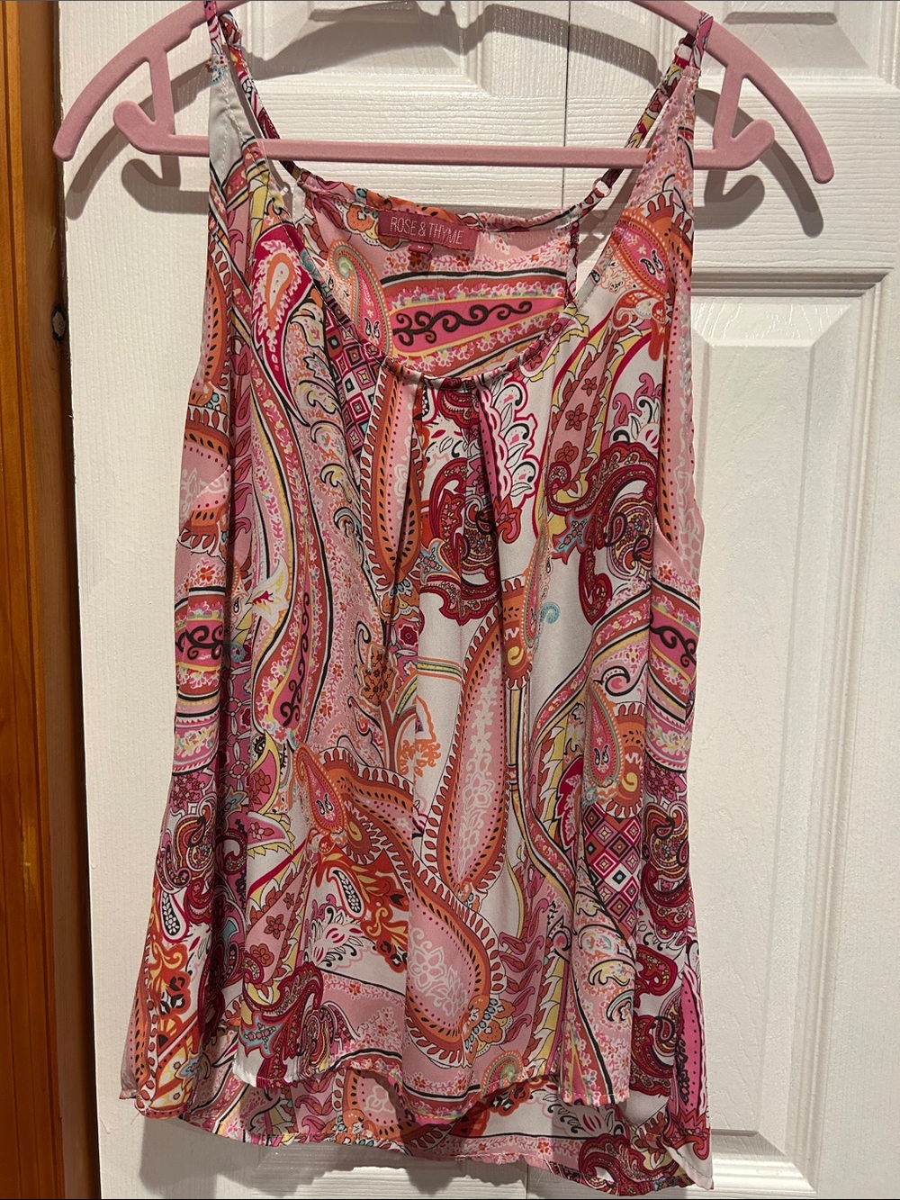 Pink Paisley Sleeveless tank